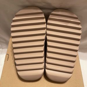 Size 5 never have worn just bought them